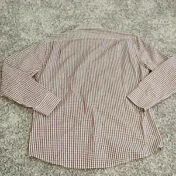 Docker's button down - Picture 4 of 6